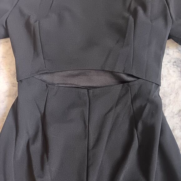 Little Black Sheath Dress With Ivory Bow And Lower Back Cutout Womens Medium - Picture 4 of 8